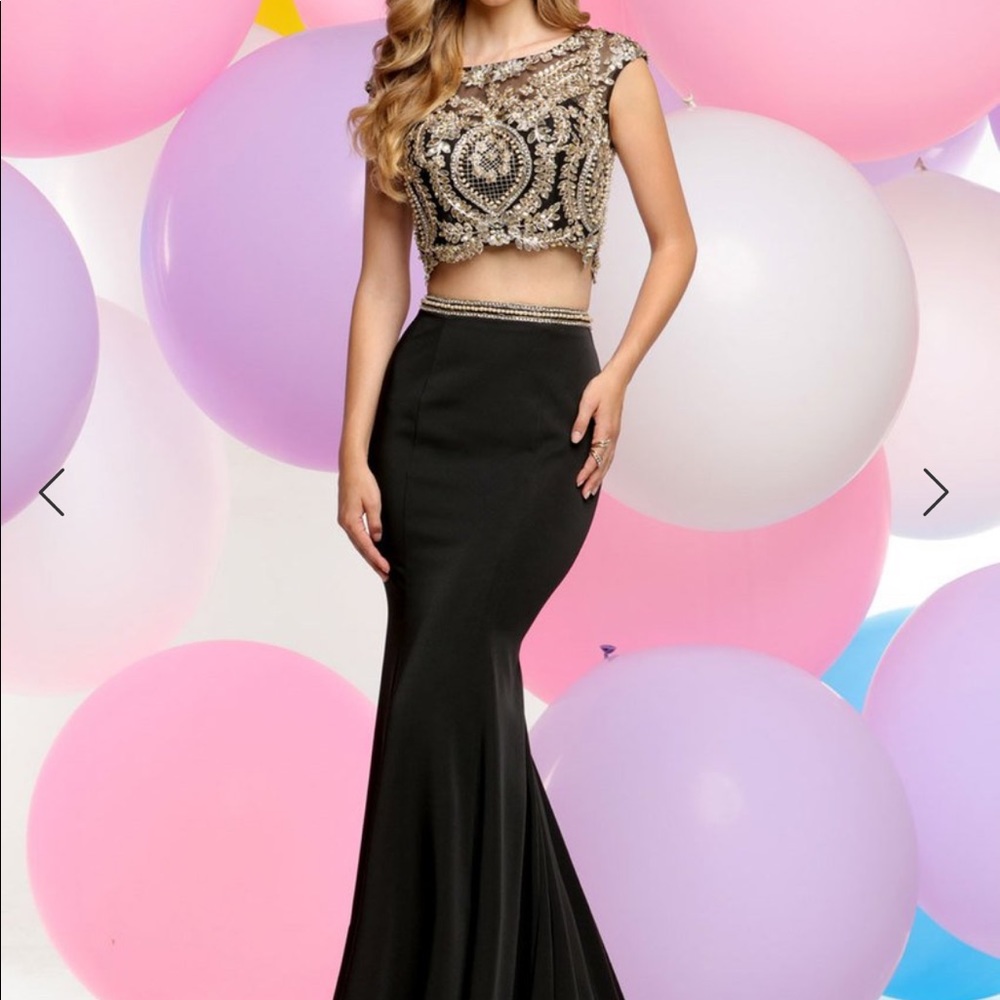 Zoey Grey prom dress burgundy 8 blue 4